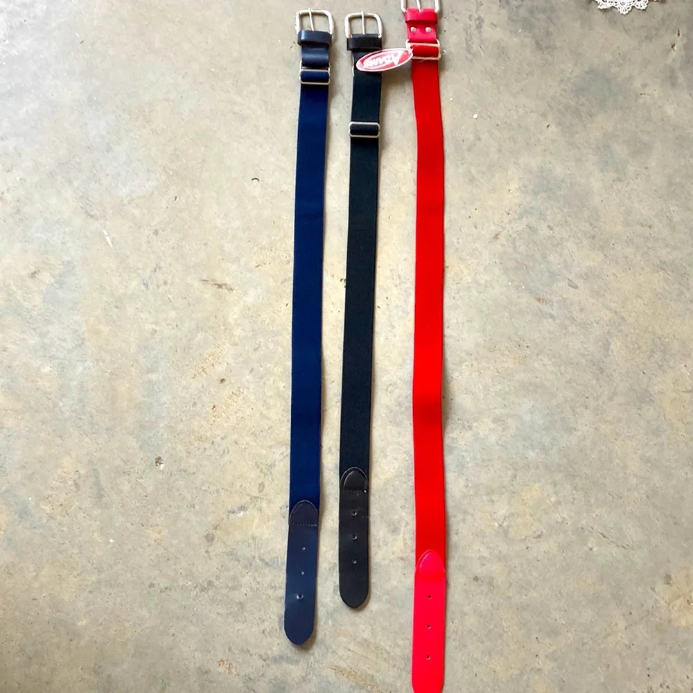 5/$25 set of 3 elastic adjustable belts red black blue. Size 7-12 adjusts.